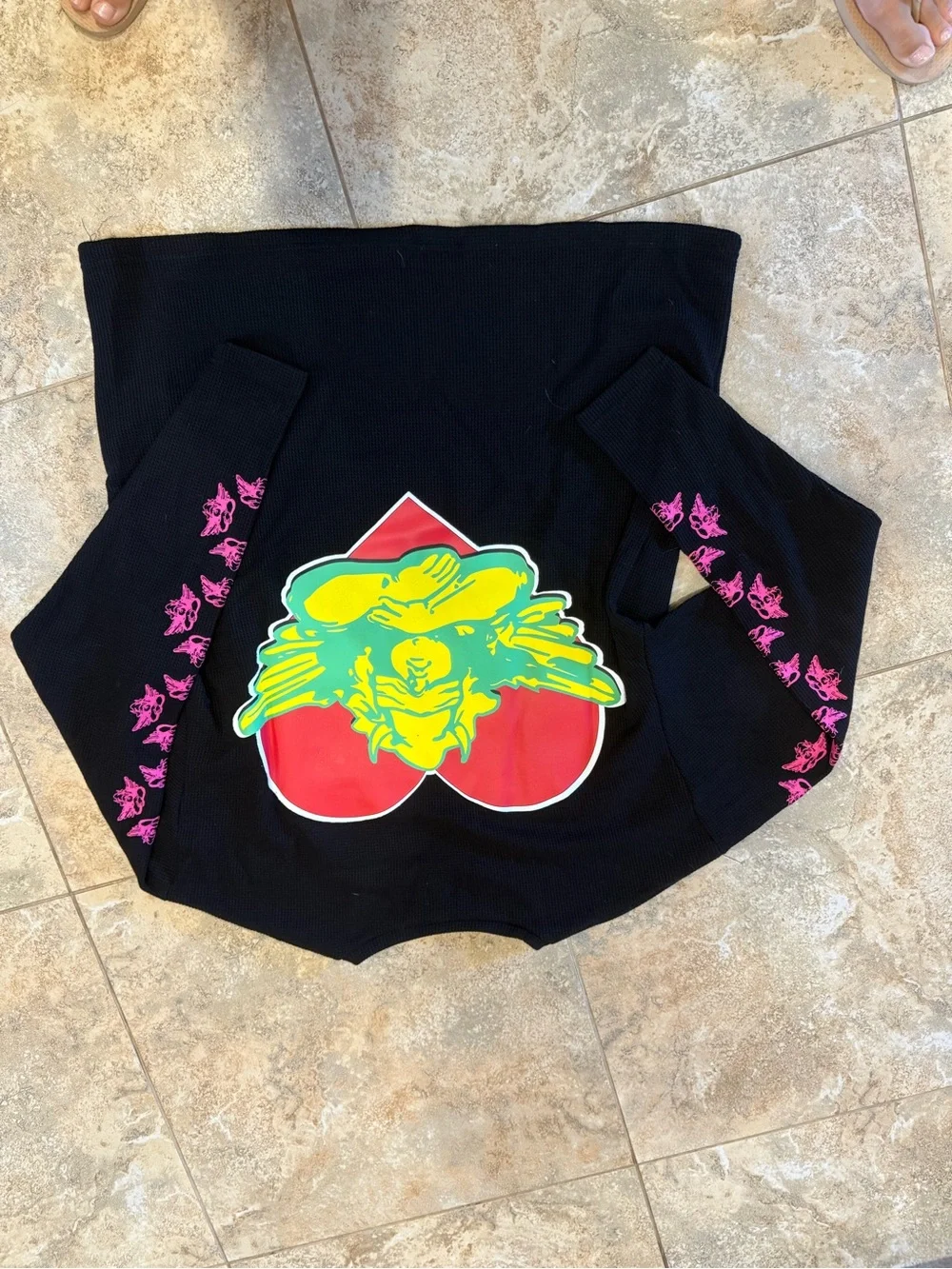 NWT Boys Lie Black waffle Long-Sleeve Tee with Neon Green Logo